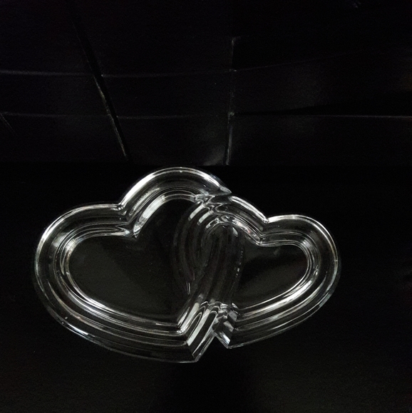 Vintage Double Heart 💕 Crystal Dish with Lid - Picture 4 of 7